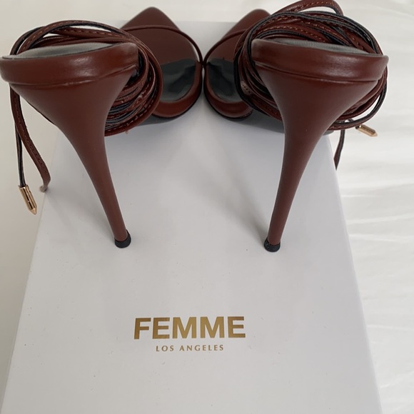 Femme LA heels - Picture 3 of 5